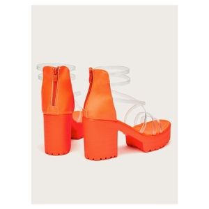 Orange Chunky Heels 🧡